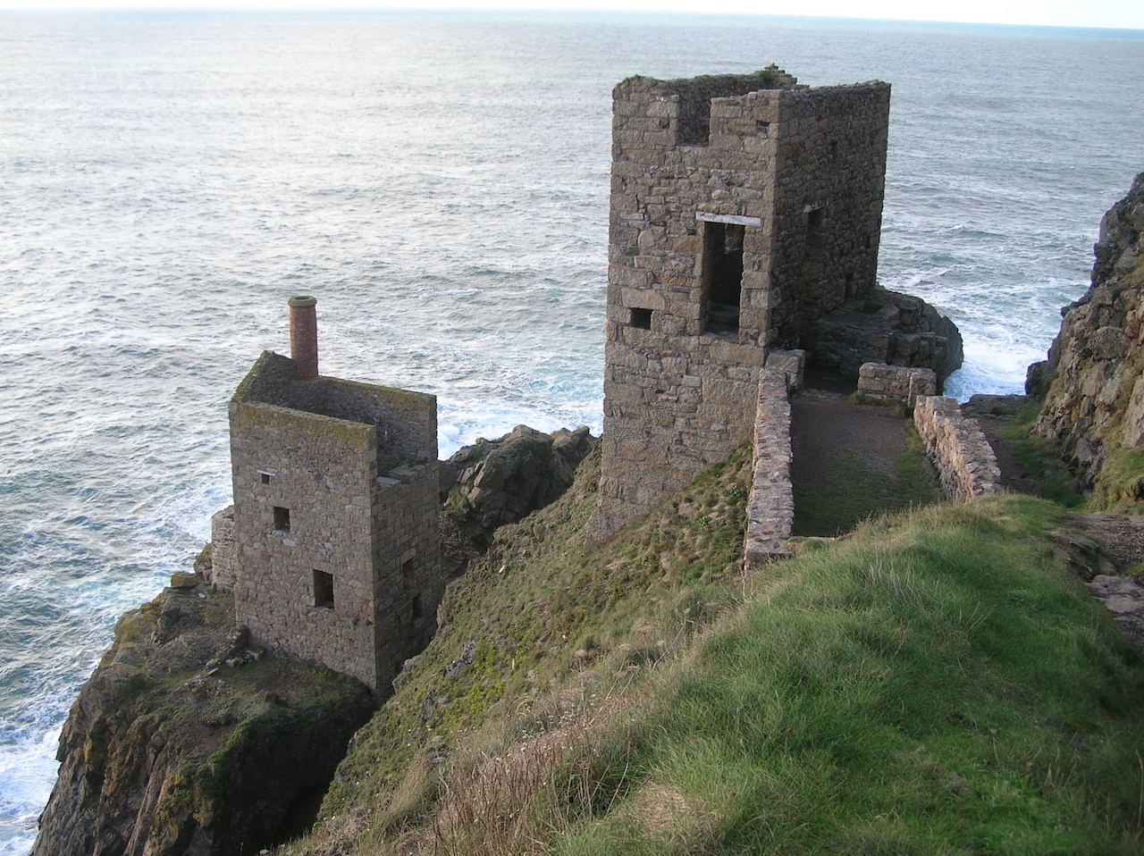 poldark-mines